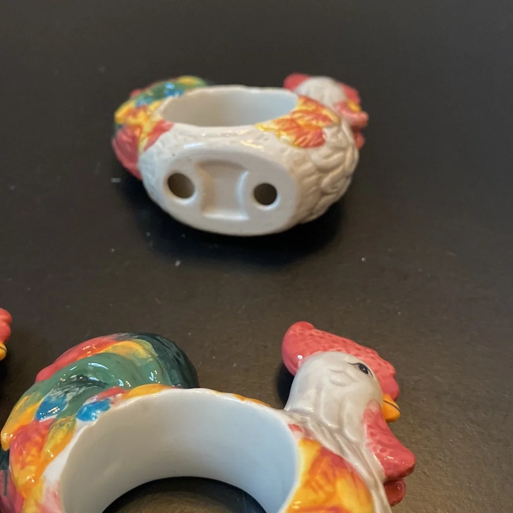 VTG ceramic/ porcelain set of 4 Rooster napkin holder rings